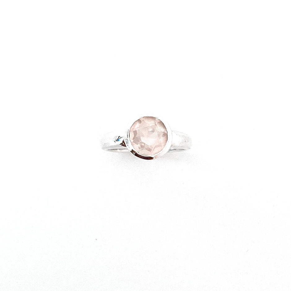 Deep Collar Rose Quartz Ring