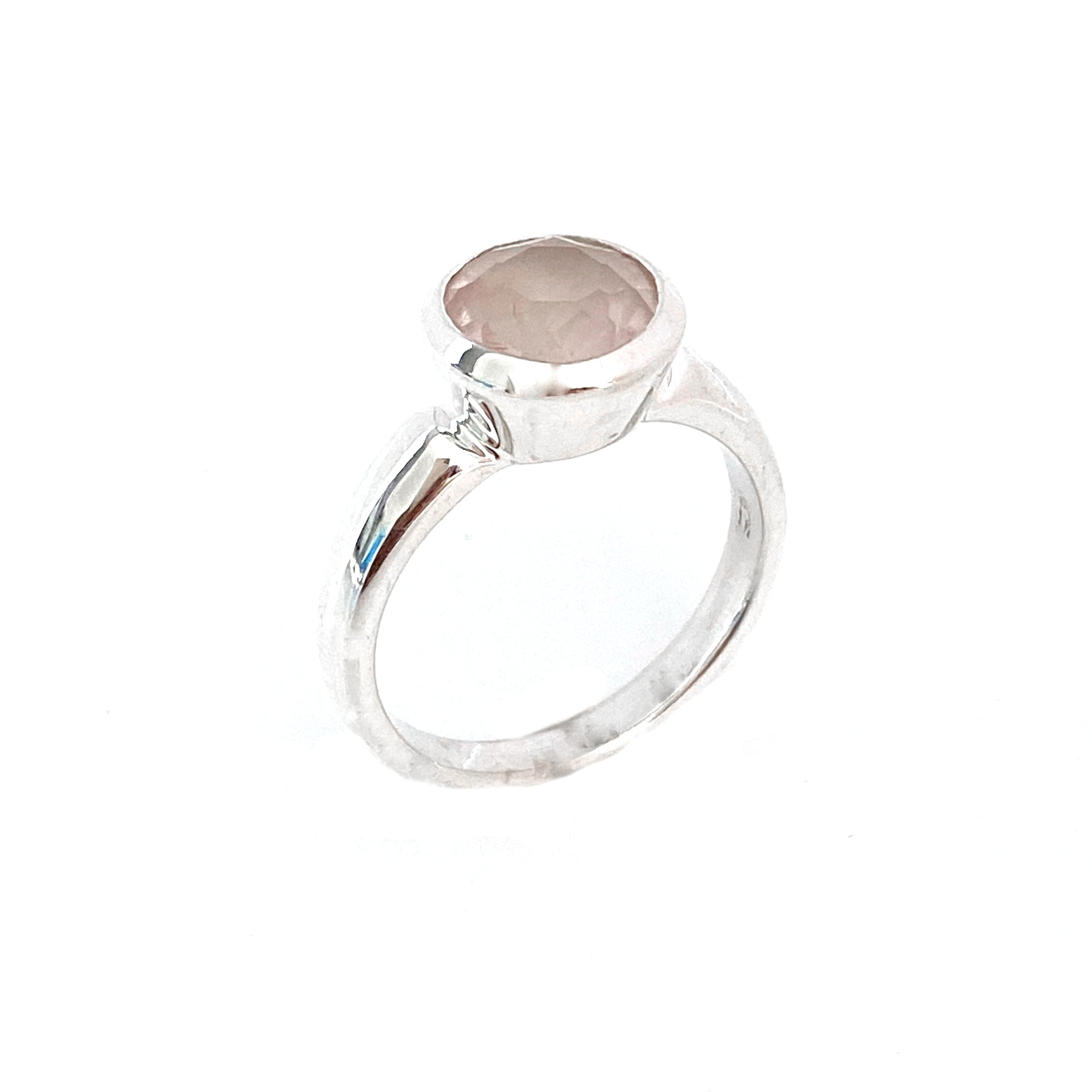 Deep Collar Rose Quartz Ring