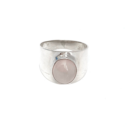 Polished Chaplet with Oval Rose Quartz Ring
