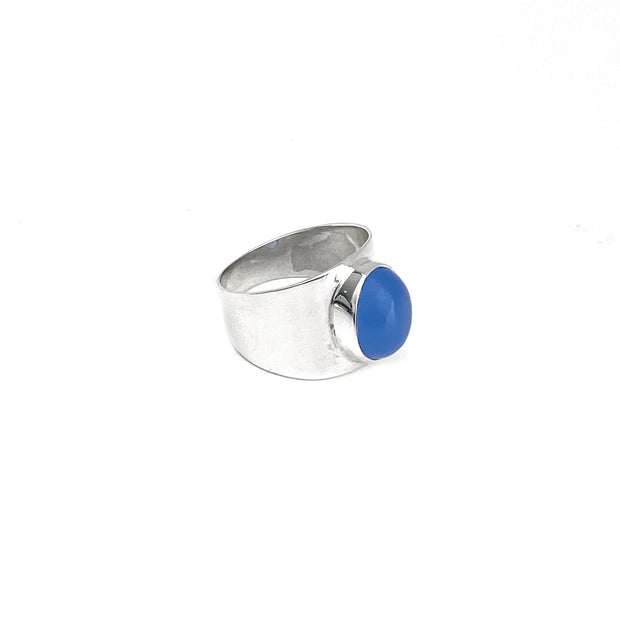 Polished Chaplet with Oval blue chalcedony Ring
