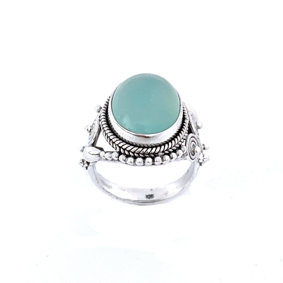 Royal Oval Aquamarine Ring