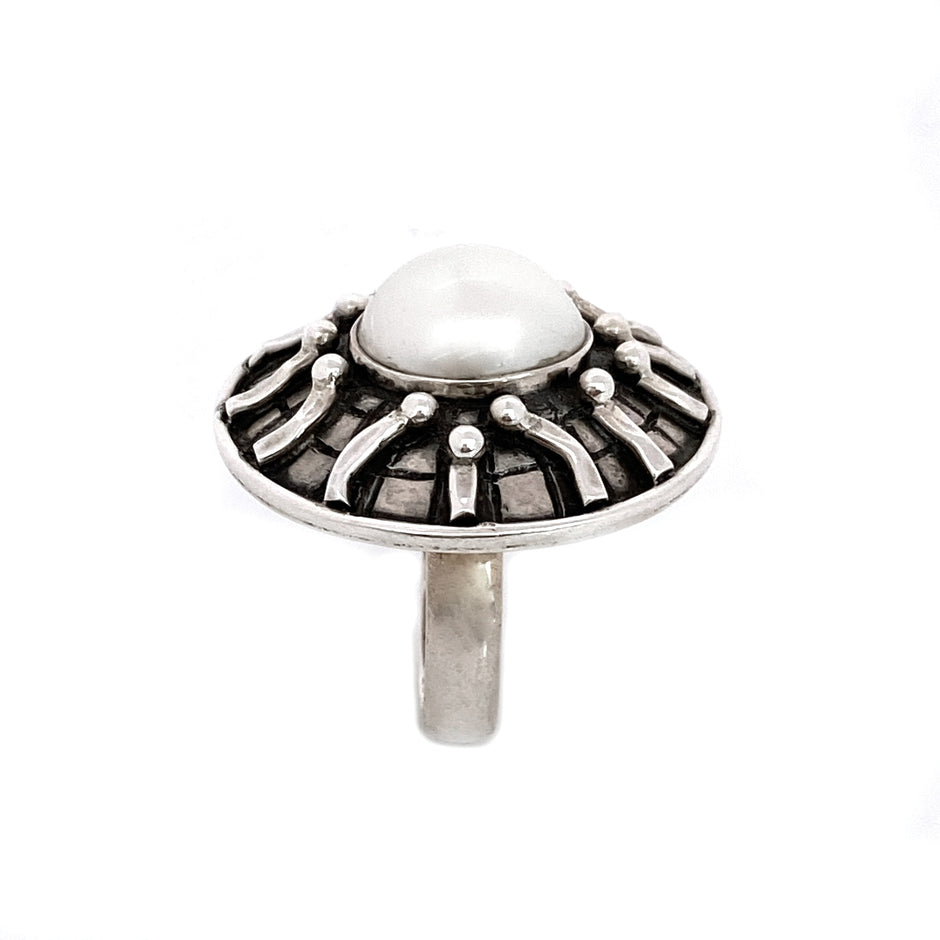 Oxidised Silver Mother of Pearl Ring