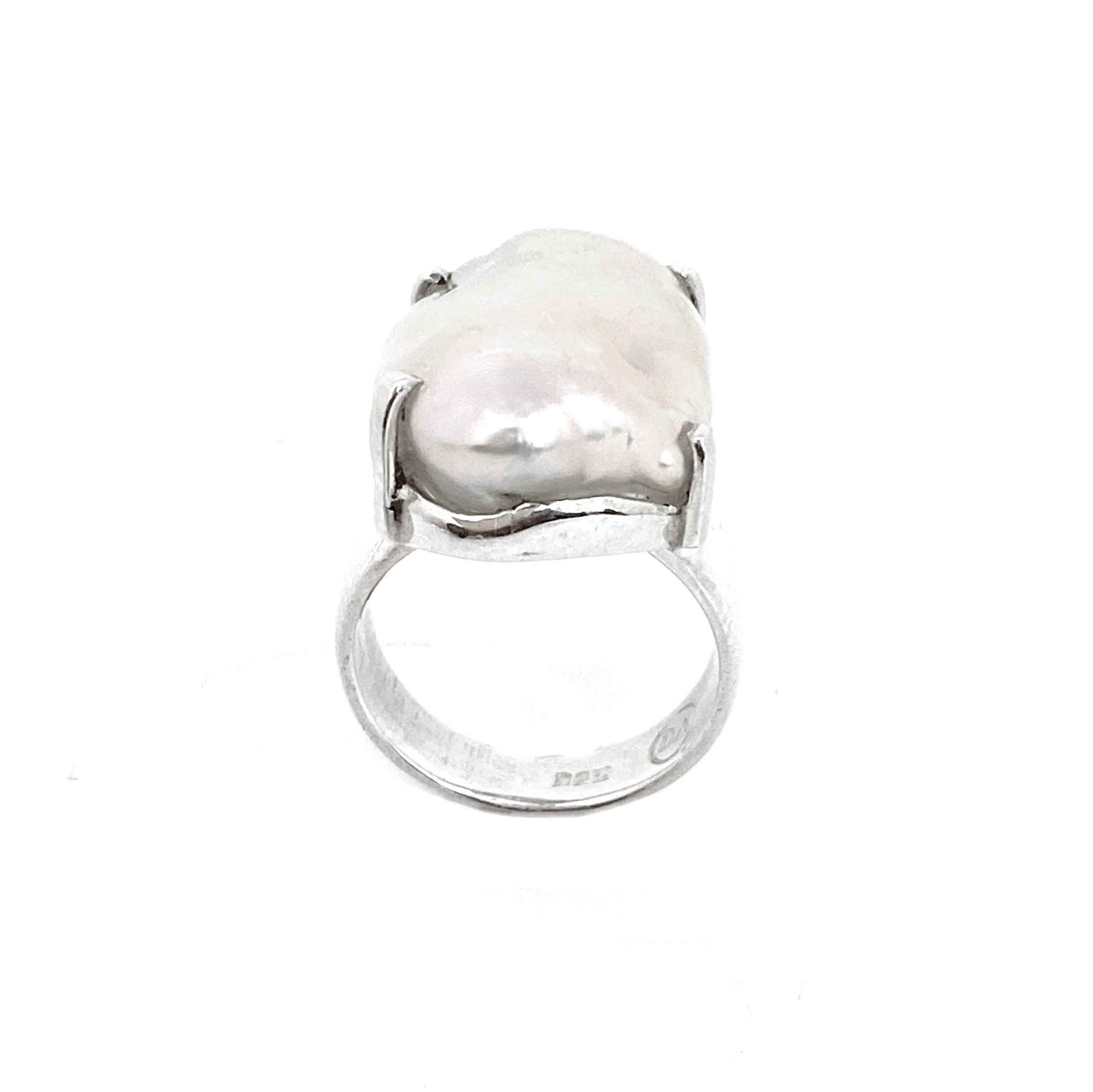 Silver Mother of Pearl Ring